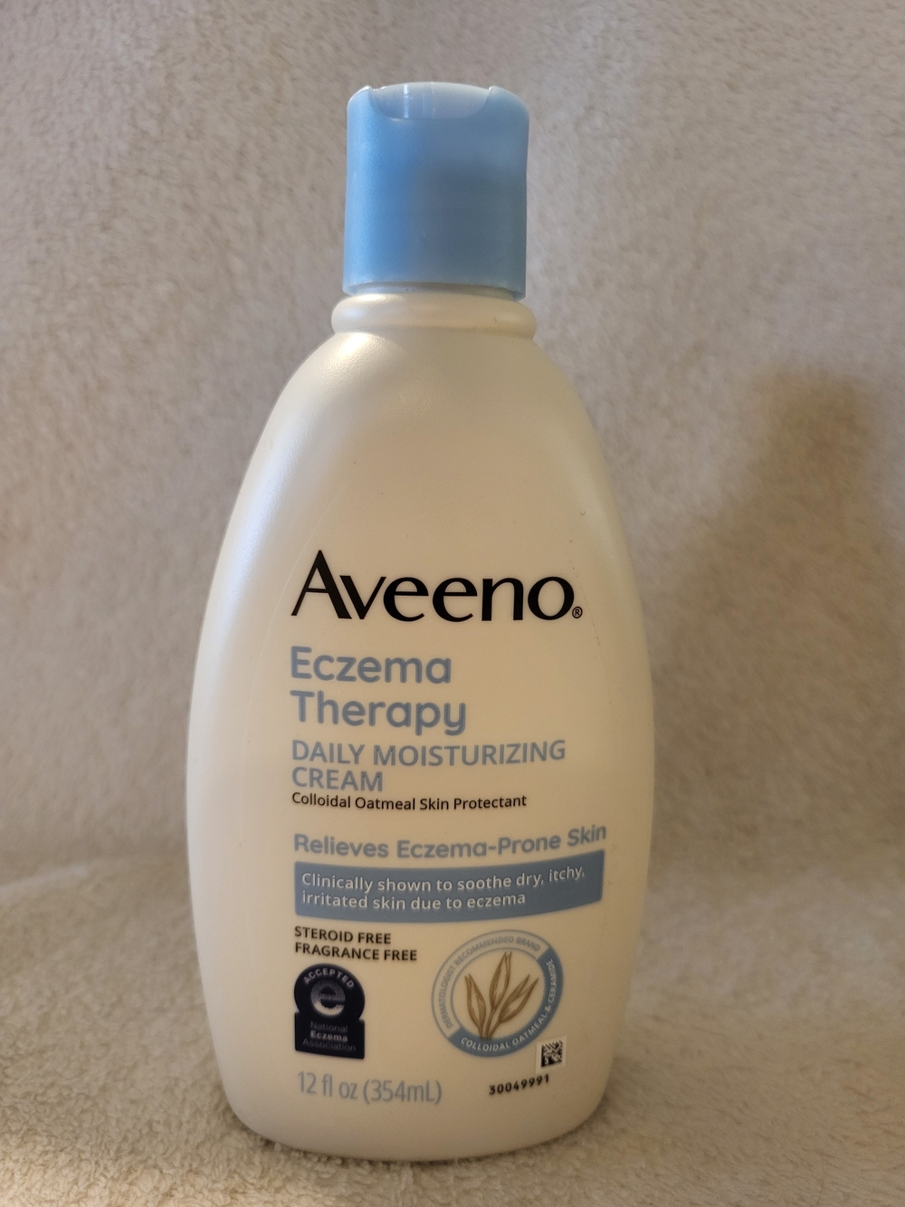 Aveeno Eczema Therapy Daily Moisturizing Cream Sensitive Skin Body 12 Oz